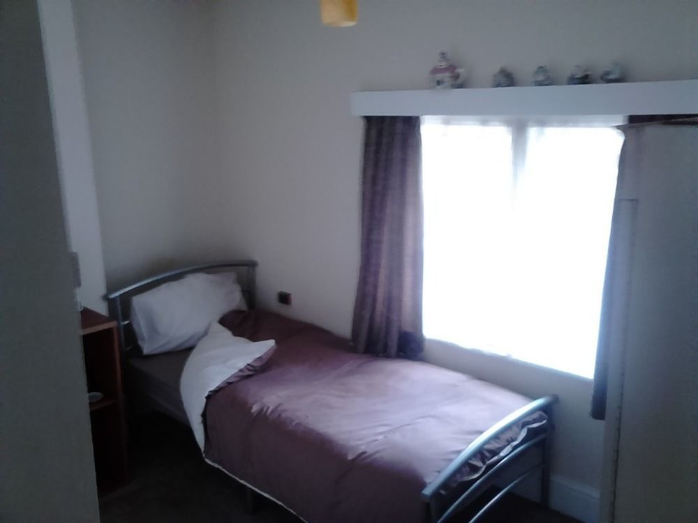 The Rose & Crown Hotell Bulford Eksteriør bilde